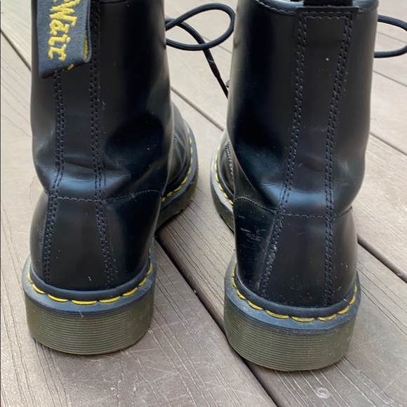 Dr. Martens Airwair combat boots size 8 - Picture 3 of 5